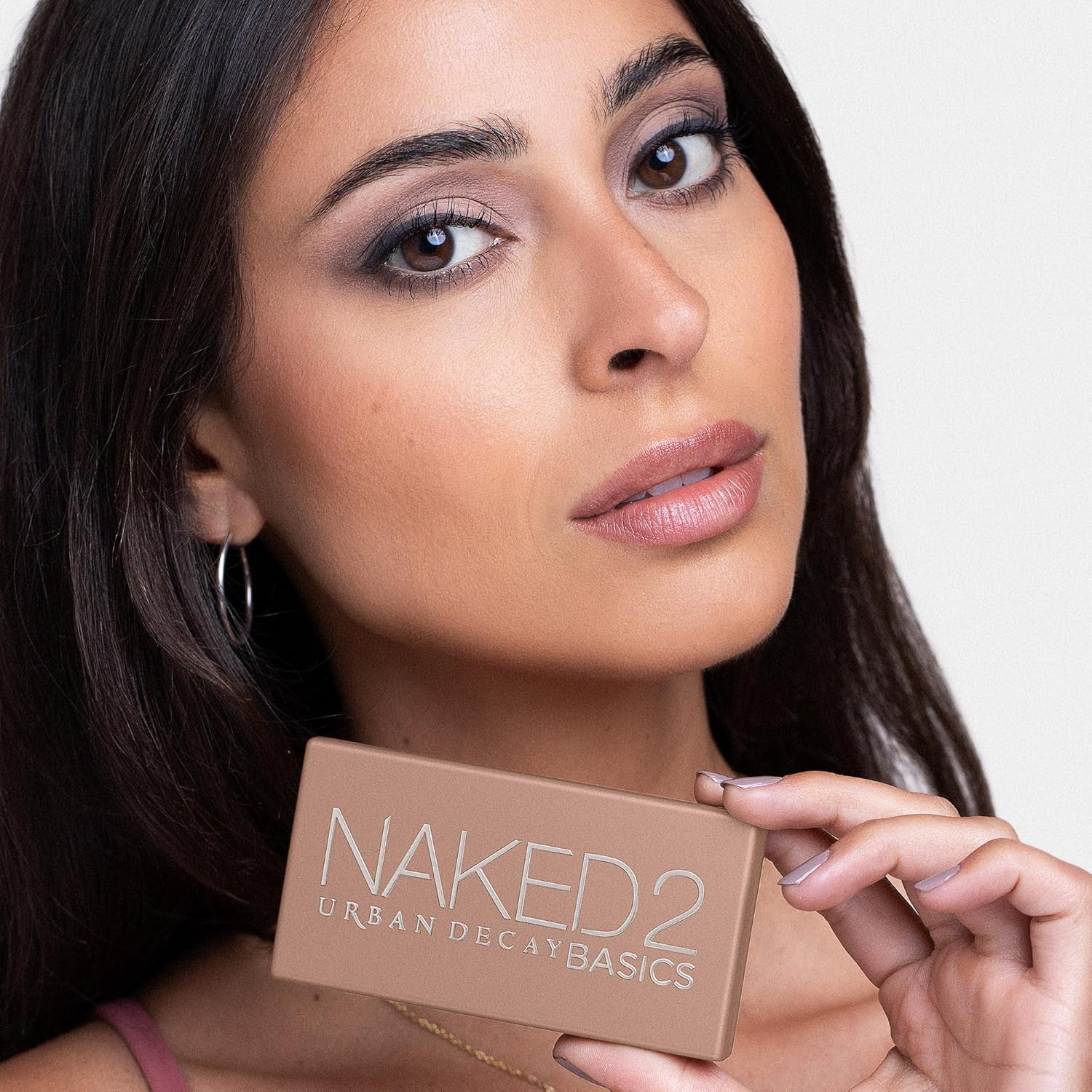 Naked 2 Basics Eyeshadow Palette, Velvety Matte Finish, 6 Nude Taupe & Brown Neutral Eye Shadows, Natural Everyday to Smokey Eye Makeup Looks, Travel Friendly Size, Vegan, Cruelty-Free